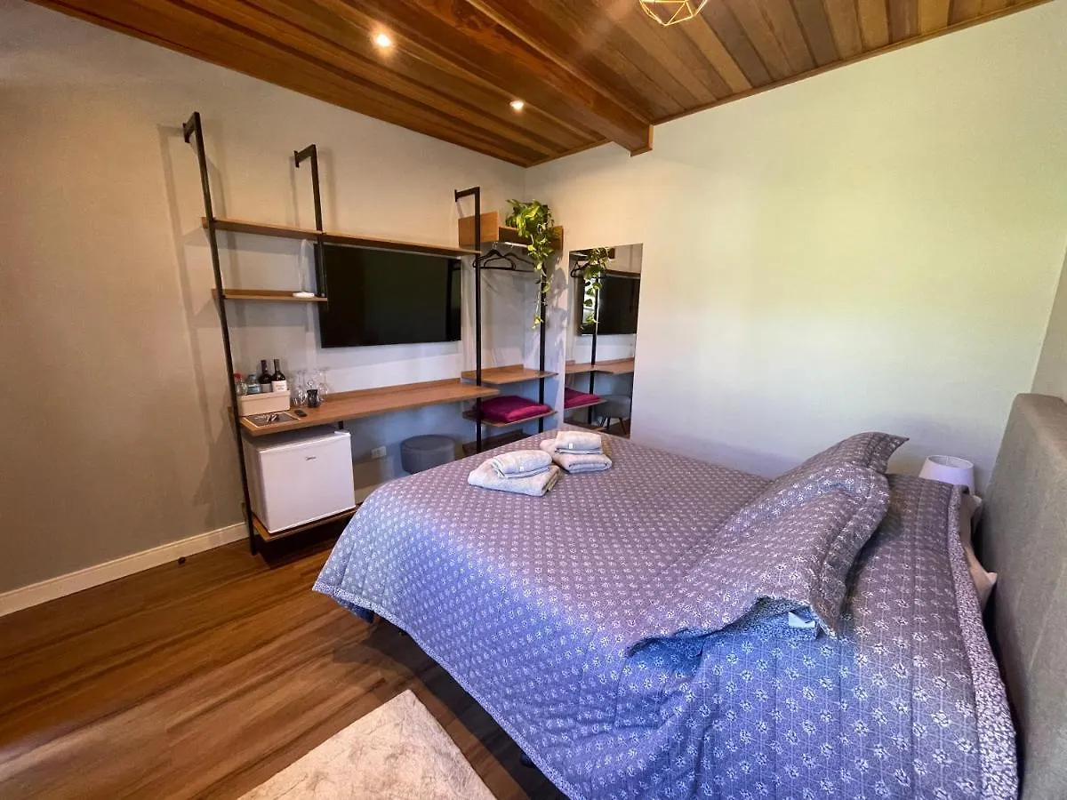 Suites Paz Na Montanha - Tesouro Escondido Campos do Jordão Apartamento